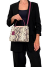 Bolso "Fleur Small Top-Handle Satchel Embossed Snake"