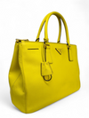 Bolso "Large Saffiano Galleria Double Zip Tote"