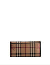 Billetera "Haymarket Check Penrose Wallet"