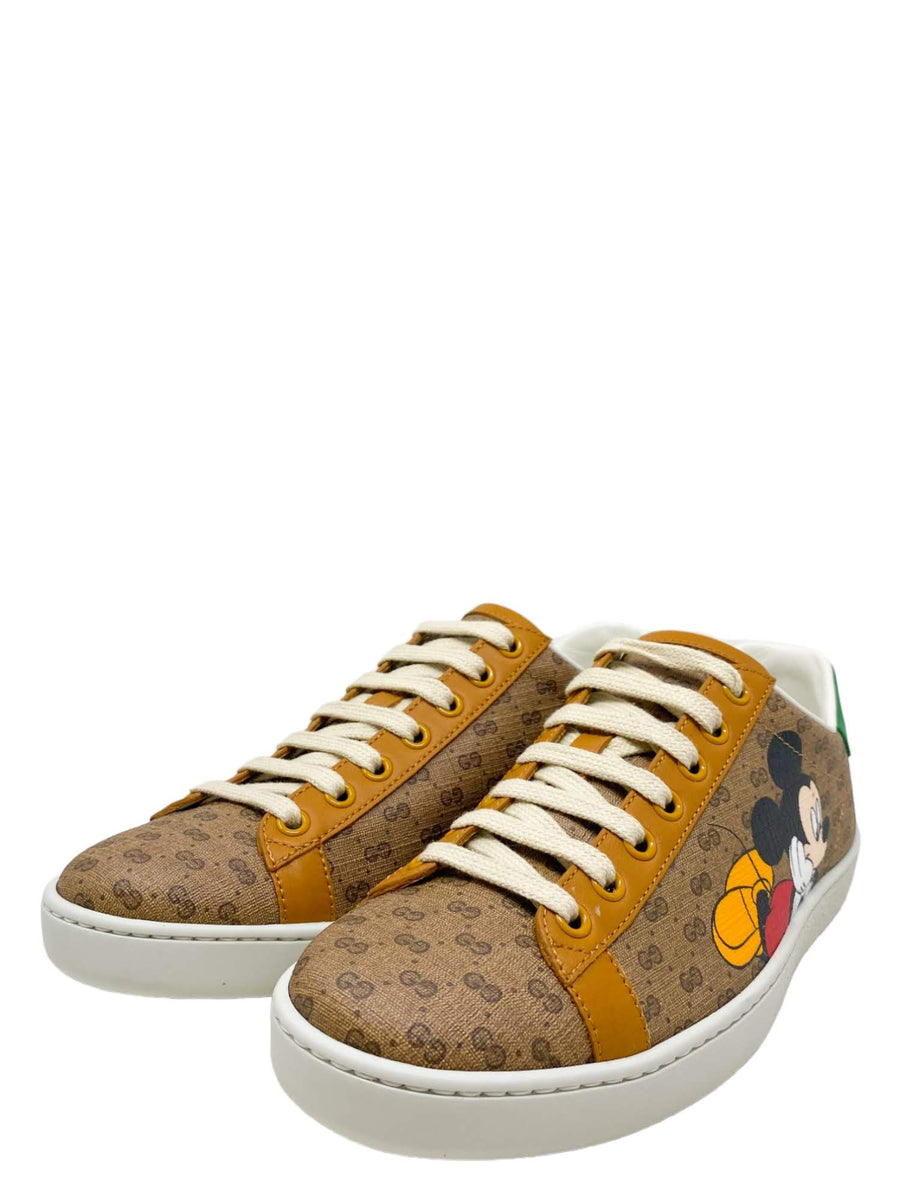 Tenis discount disney gucci