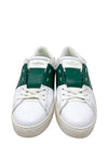 Tenis "Rockstud Accents Leather Sneakers"