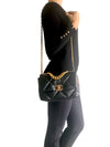 Bolso "Chanel 19 Lambskin, Gold-Tone, Silver-Tone & Ruthenium-Finish Metal Black"