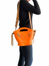 Cartera "Organe and Brown Synthetic Fibers"