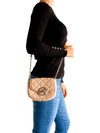 Cartera "Quilted Leather Crossbody Bag"