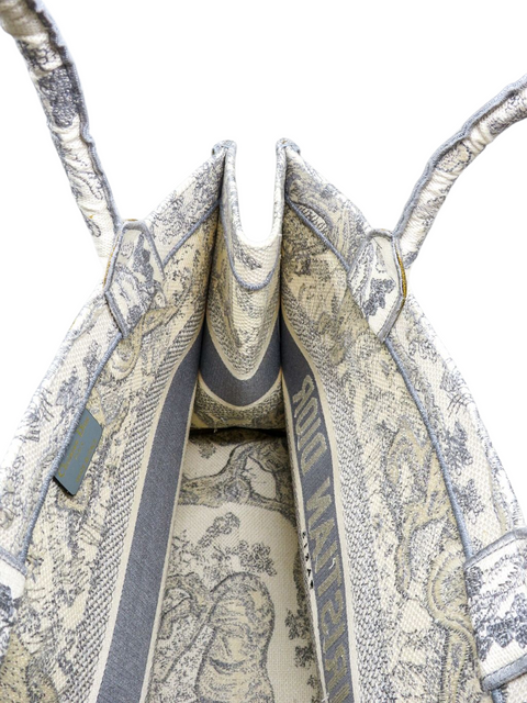 Bolso "Dior Book Tote Oblique Mediano"
