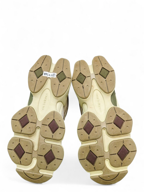 Tenis "9060"