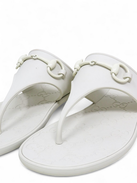 Sandalias "Thong Sandal with Horsebit"