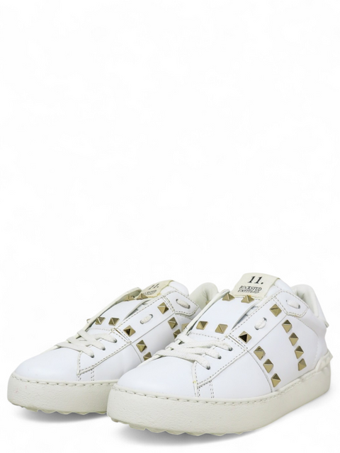 Tenis "Rockstud Accents Leather Sneakers"