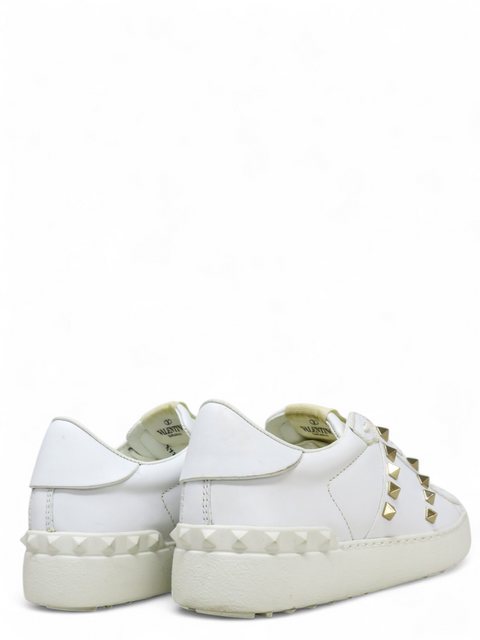 Tenis "Rockstud Accents Leather Sneakers"