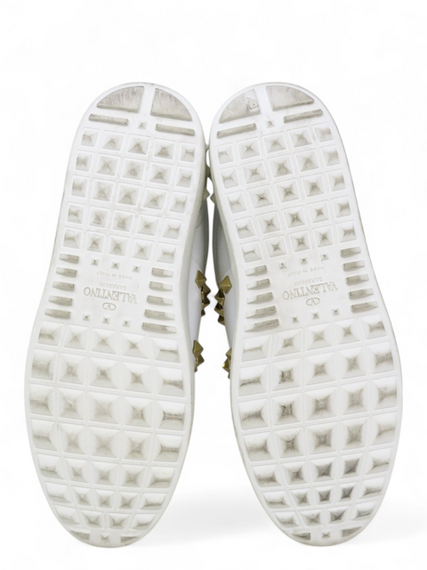 Tenis "Rockstud Accents Leather Sneakers"
