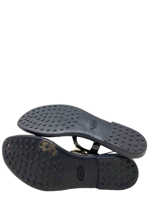 Sandalias "Patent Leather T-Strap Sandals"