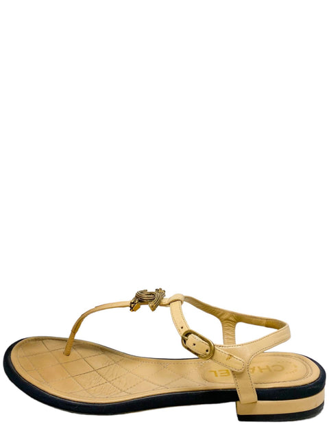 Sandalias "CC Star Logo T Strap Flat Sandal"