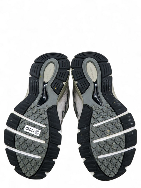 Tenis "Made in USA 990 V4"