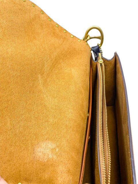 Bolso "Beat Shoulder Bag In Colorblock With Rivets"