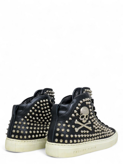 Tenis "Studs"
