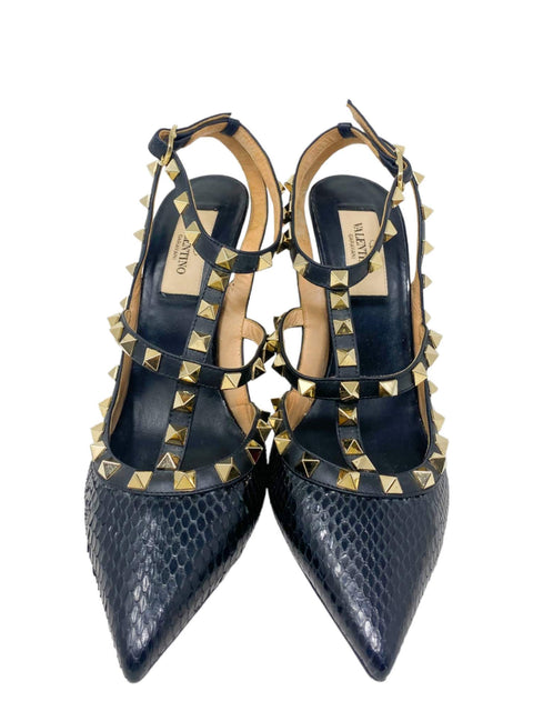 Tacones "Rockstud Accents Snakeskin T-Strap Pumps"