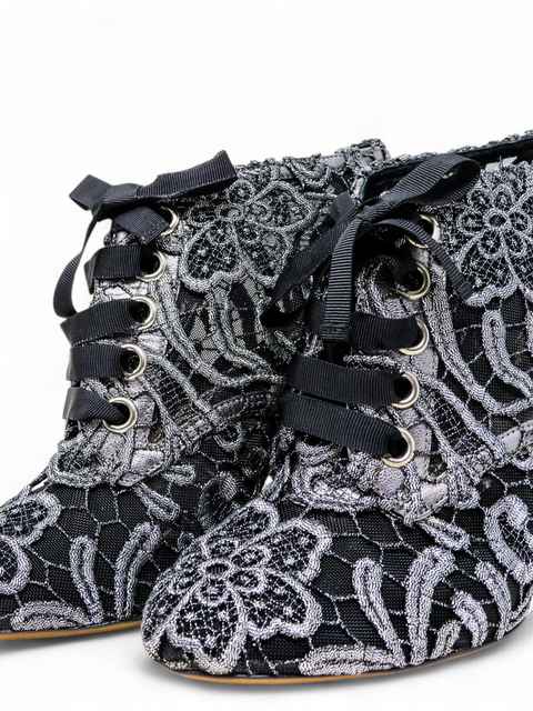 Botines "Vally Embellished Macramé Ankle Boots"