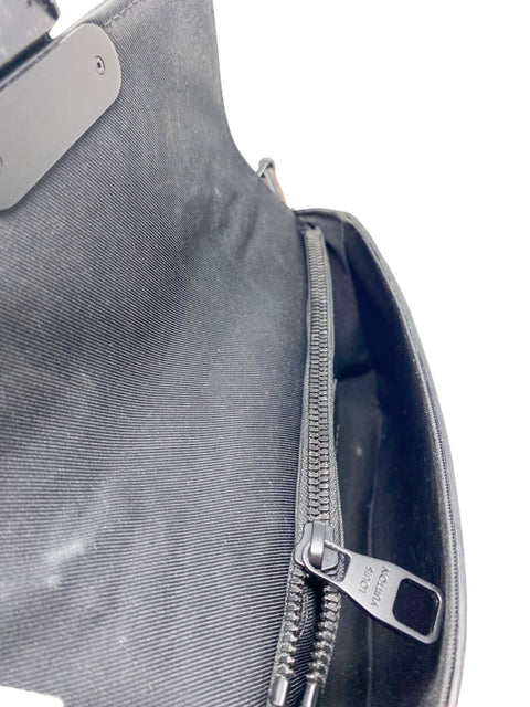 Bolso "Monogram Macassar S Lock Messenger Bag"