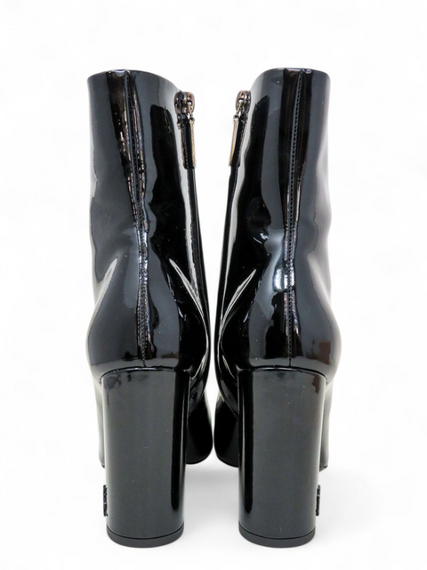 Botas "Lou Ankle Boots in Patent Leather"