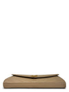 Bolso "Cassandre Envelope Wallet on Chain"