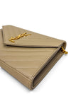 Bolso "Cassandre Envelope Wallet on Chain"