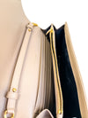 Bolso "Cassandre Envelope Wallet on Chain"