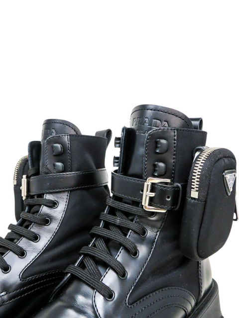 Botas "Monolith Brushed Leather and Nylon Boots With Pouch"