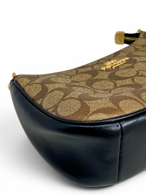 Bolso "Teri Shoulder Bag in Signature Canvas"