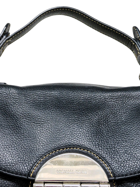 Bolso Negro