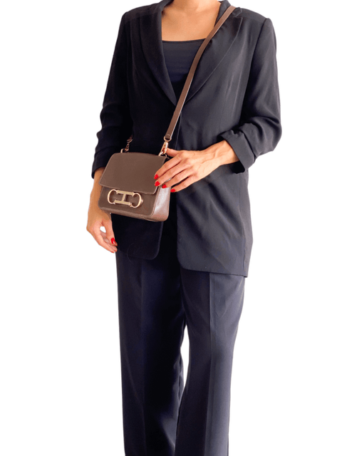 Bolso "Initials Insignia Crossbody"