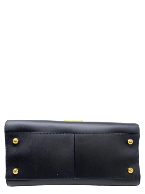 Bolso Negro
