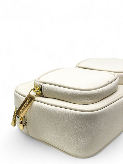 Bolso "Jet Set Medium Leather Crossbody Bag with Case for Apple Airpods Pro®"