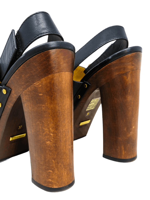 Tacones Negros