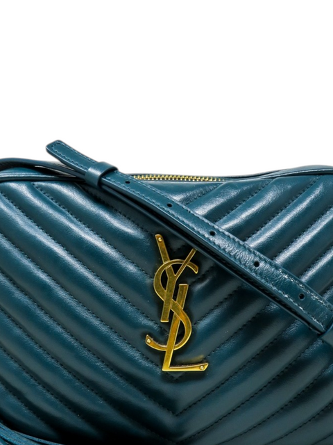 Bolso "Calfskin Matelasse Monogram Lou Camera Bag"
