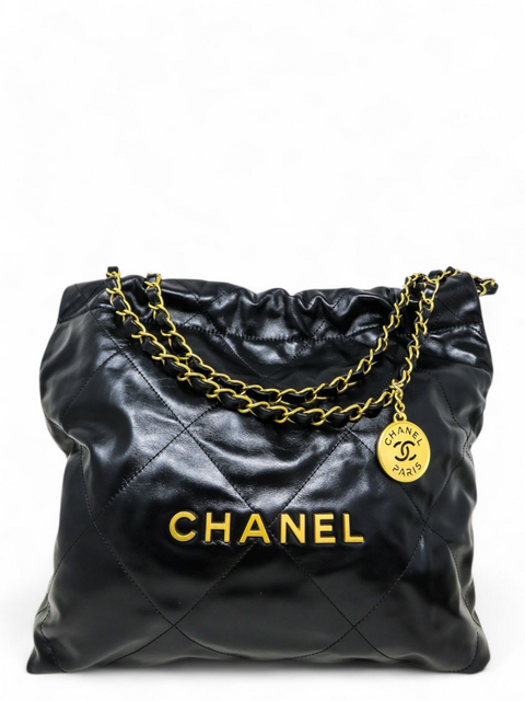 Bolso "Shiny Calfskin Quilted Small Chanel 22 Black"