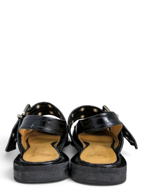 Baletas "Feminine Buckle Ballerinas"