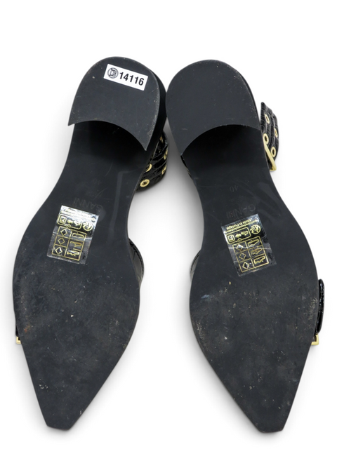 Tacones "Feminine Buckle Open Cut Pums"
