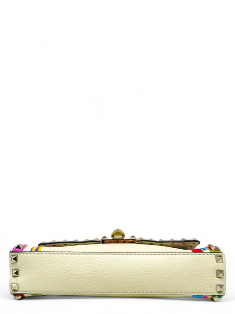 Bolso "Medium Rockstud Flip Lock Crossbody Bag Ivory"