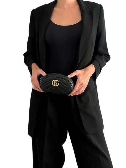 Bolso "Monogram Matelasse Belt Bag"