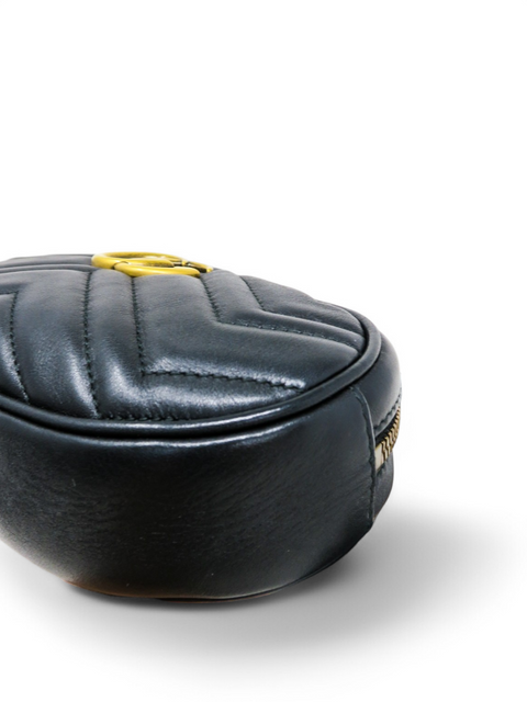 Bolso "Monogram Matelasse Belt Bag"