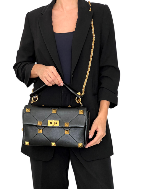 Bolso "Roman Stud Shoulder Bag"