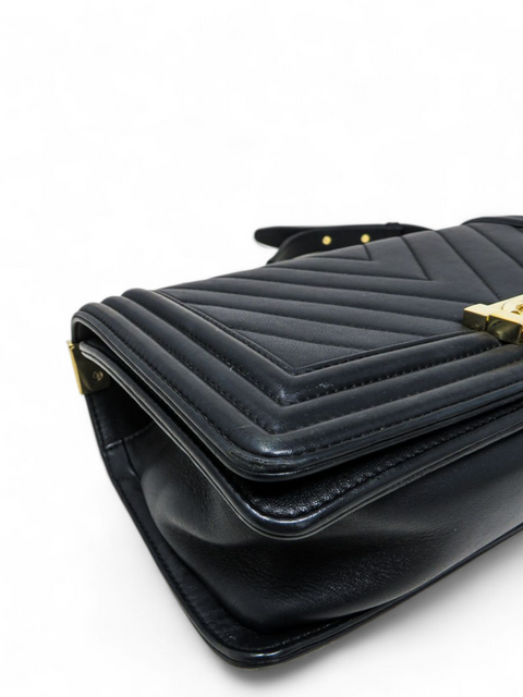 Bolso "Lambskin Chevron Quilted Medium Boy Flap"