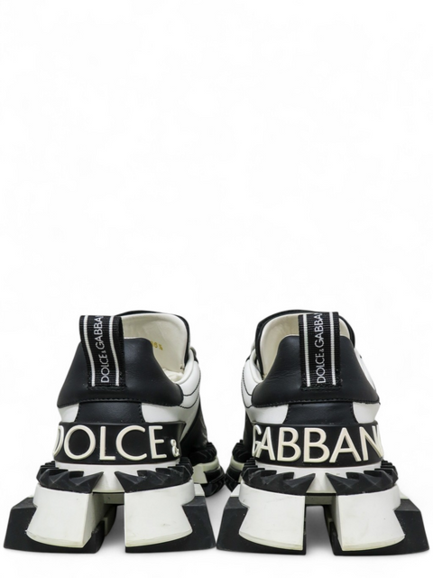 Tenis "Super King Sneakers"