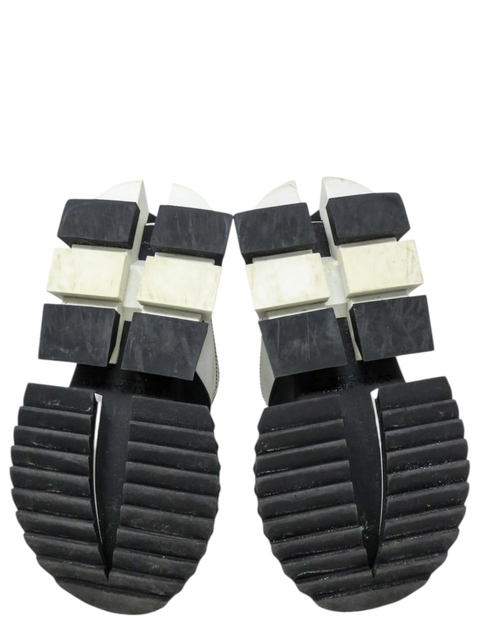 Tenis "Super King Sneakers"