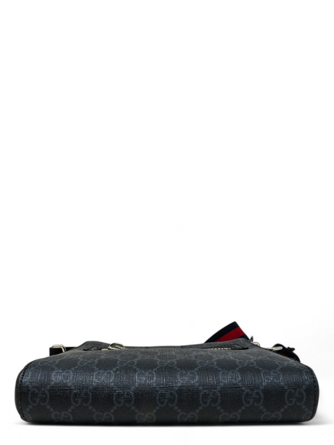 Bolso Negro
