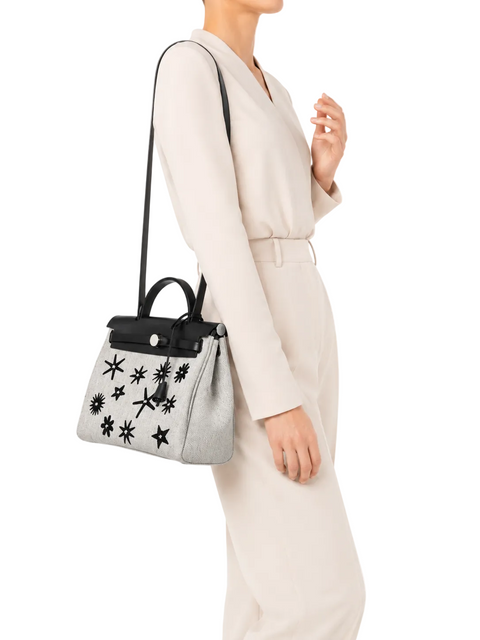Bolso "Herbag Zip 31 Hobnailed Bag"