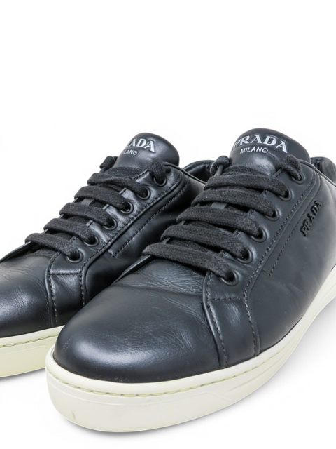 Tenis Negros