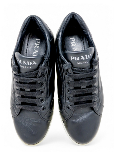 Tenis Negros