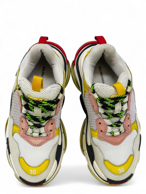 Tenis "Triple S Chunky Sneakers"