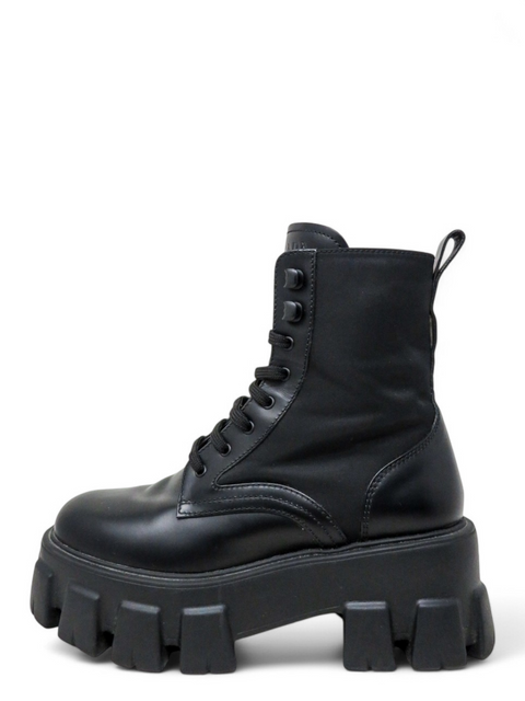 Botas "Leather and Nylon Combat Boots"